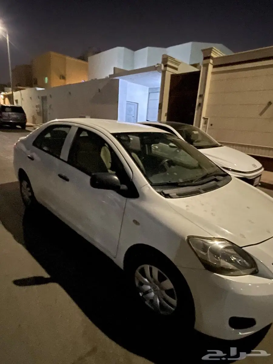 تويوتا يارس 2012 2