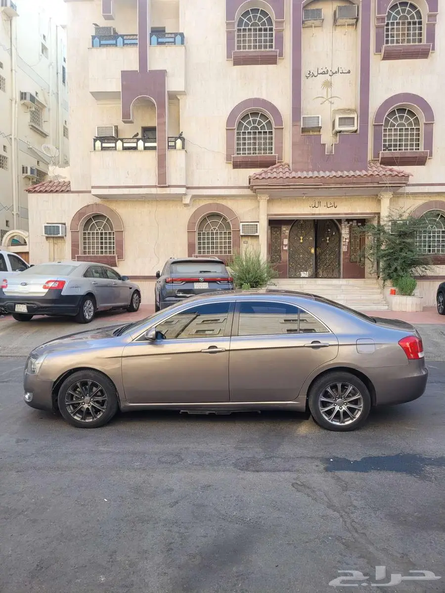 جيلي ec8 index