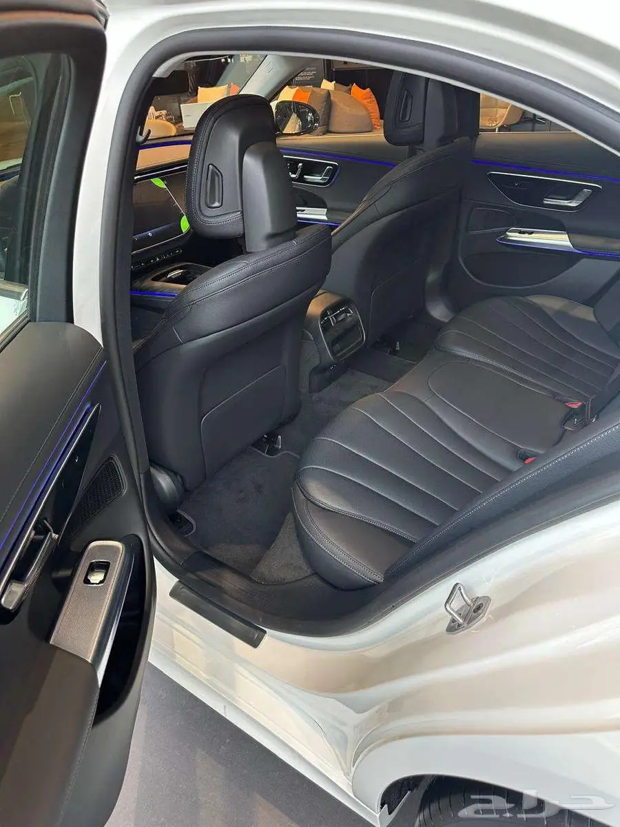 مرسيدس E200 اصفار وارد كوريا 5
