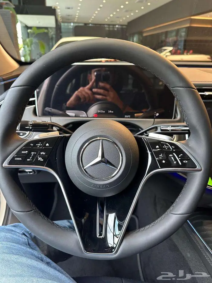 مرسيدس E200 اصفار وارد كوريا 9