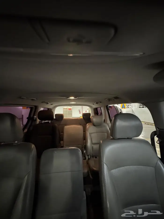 هيونداي فان ديزل H1 2015 نظيف 5