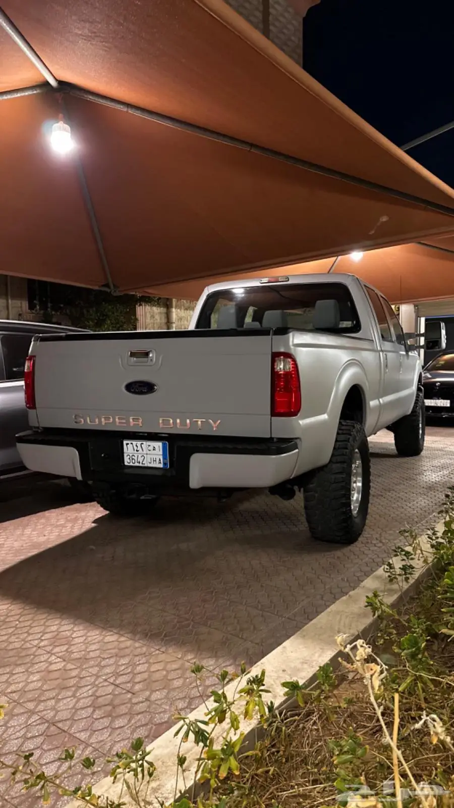 للبيع فورد F350 مخزن 9