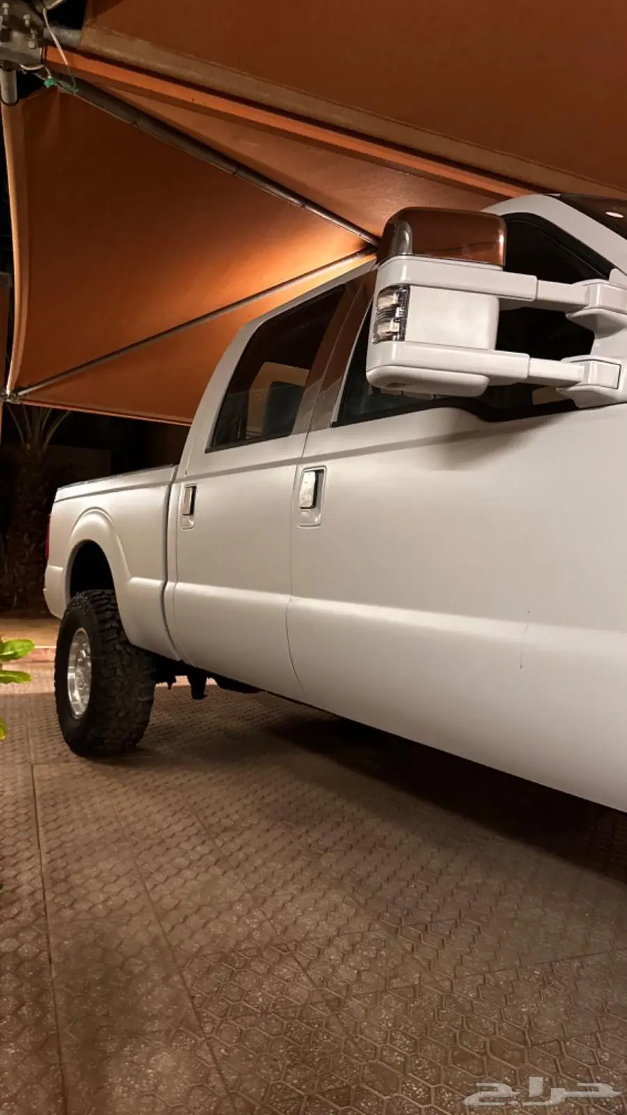 للبيع فورد F350 مخزن 13
