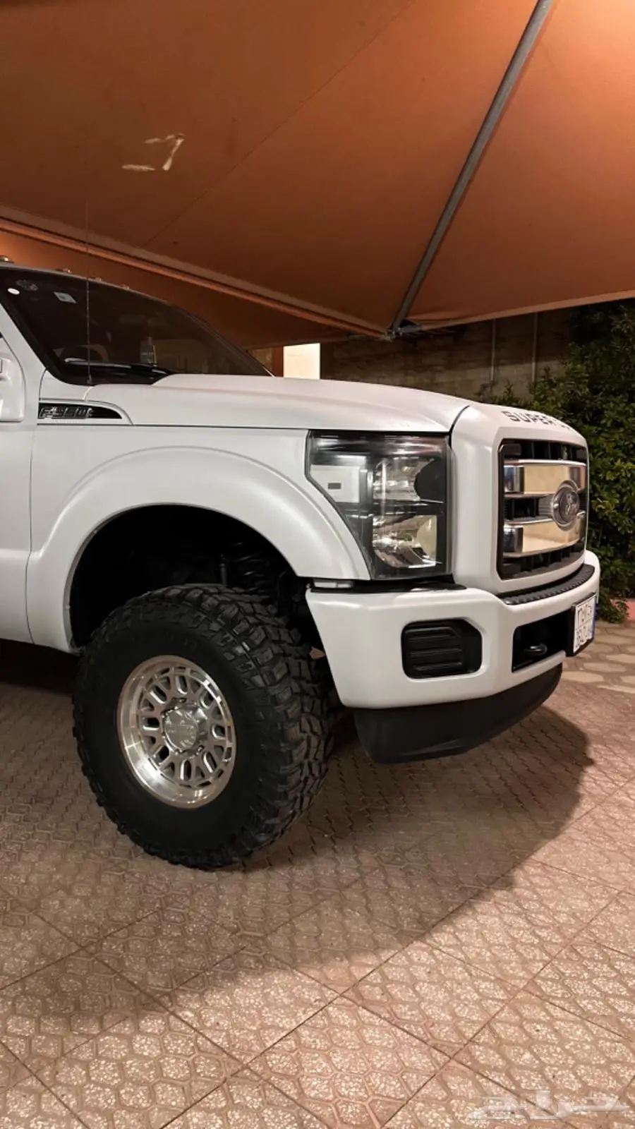 للبيع فورد F350 مخزن 6