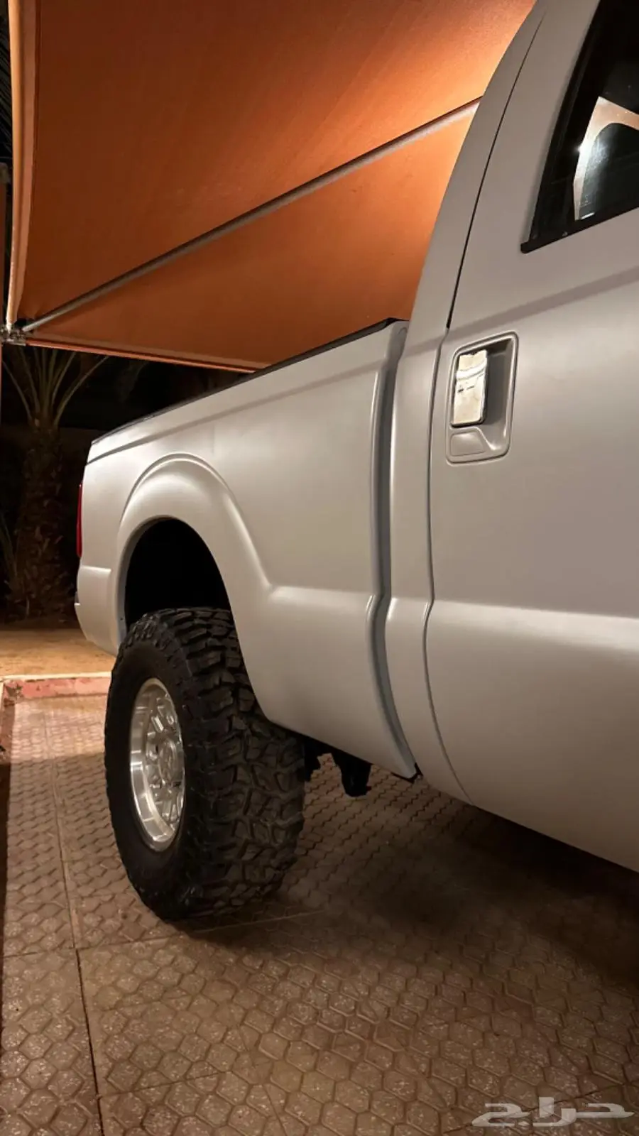 للبيع فورد F350 مخزن 14