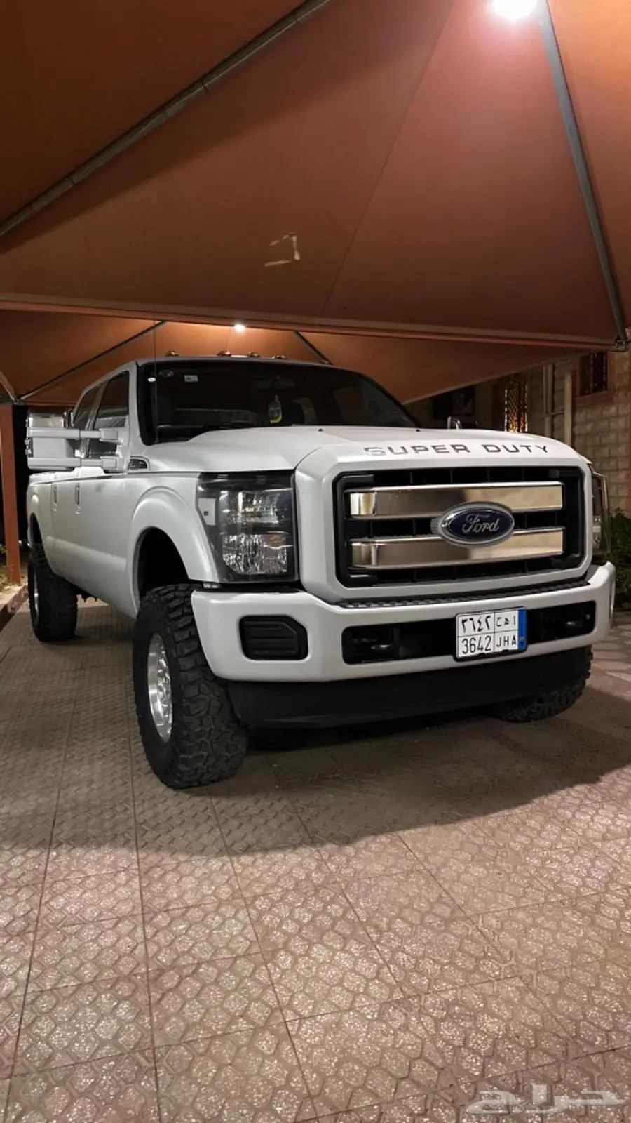 للبيع فورد F350 مخزن 4