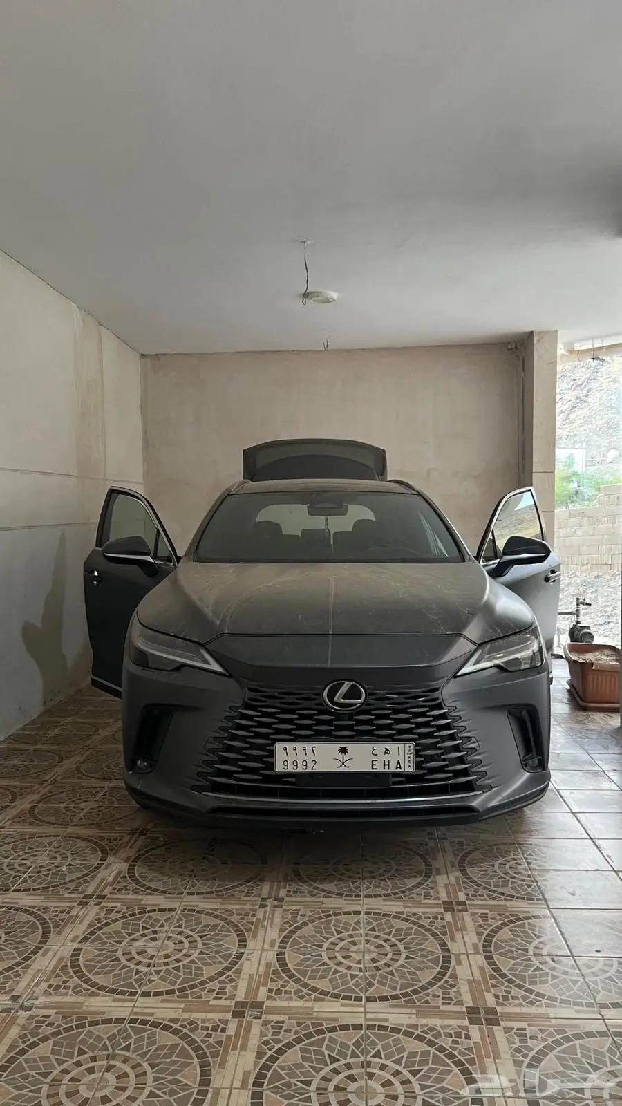 لكزس Rx350h موديل 2023 4