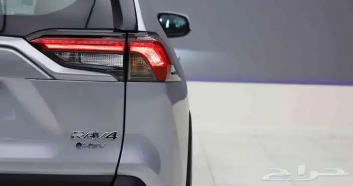 افضل العروض التمويليه تويوتا راف فور LE دفع امامي هايبرد 25 4