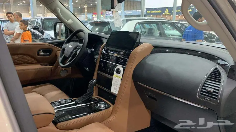 انفينتي QX80 2023 ضمان الناغي 5