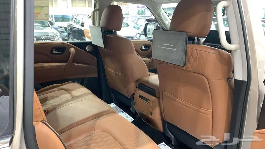 انفينتي QX80 2023 ضمان الناغي 11