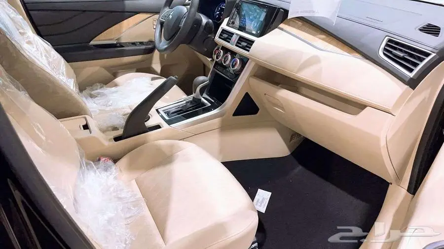 ميتسوبيشي اكسباندر فل كامل 2025 4