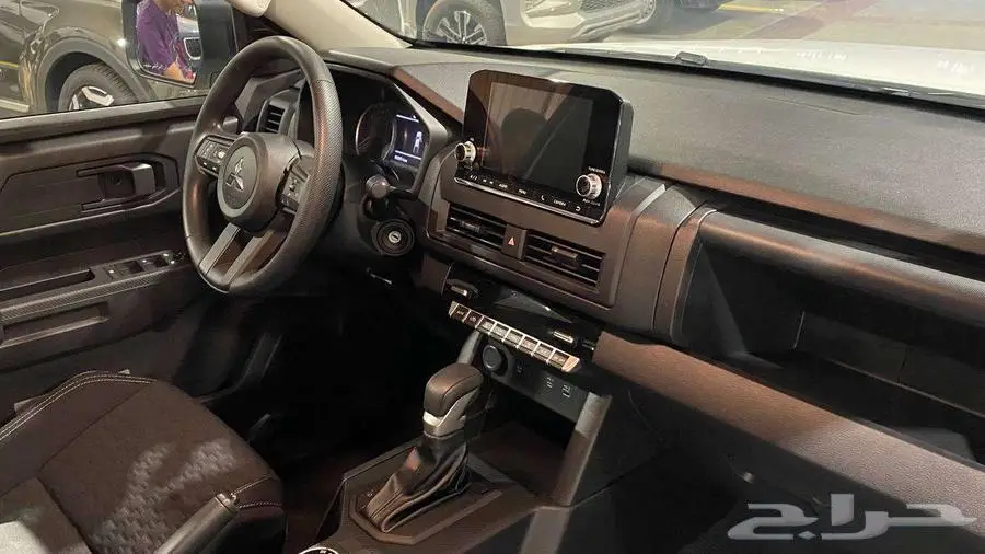عرض خااص ميتسوبيشي L200 دبل ديزل اتوماتيك سعودي 2024 4