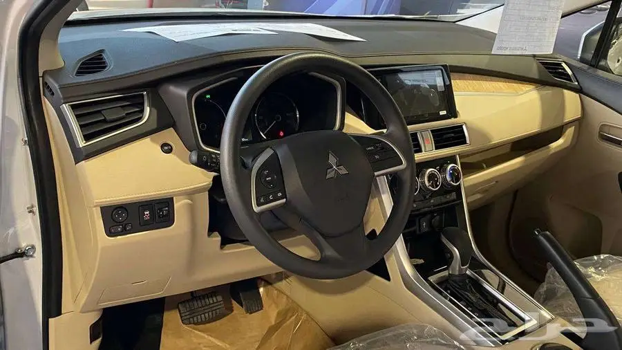 عرض خااص ميتسوبيشي اكسباندر HL موديل 2025 جميع الالوان 4