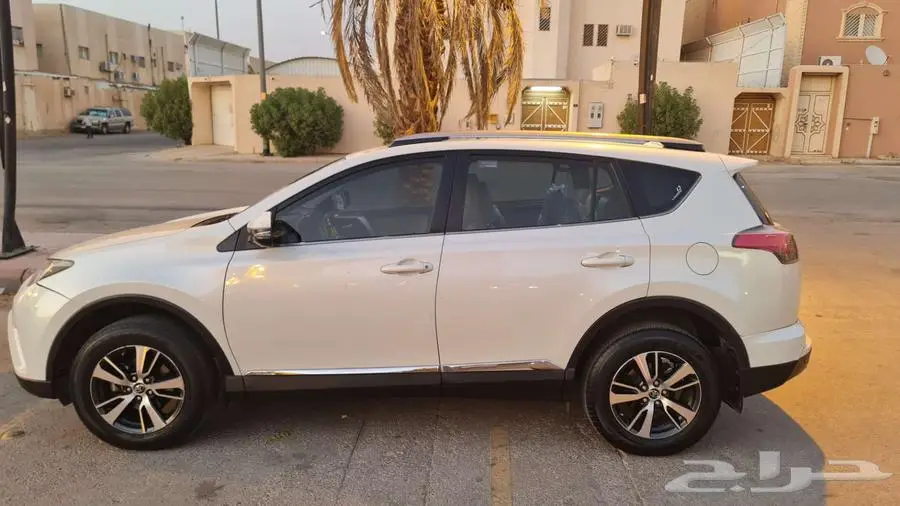تويوتا راف فور 2018 toyota rav4 2018 3
