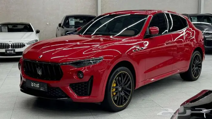 2021 مازيراتي ليفانتي MASERATI levante 3