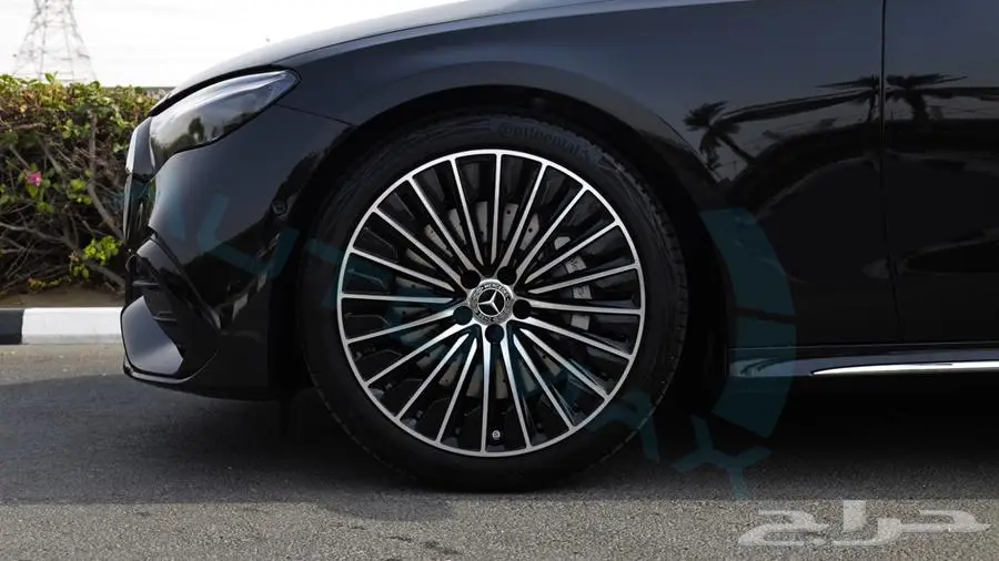 مرسيدس بنز e200 AMG kit خليجي اصفار مع ضمان الوكيل 32
