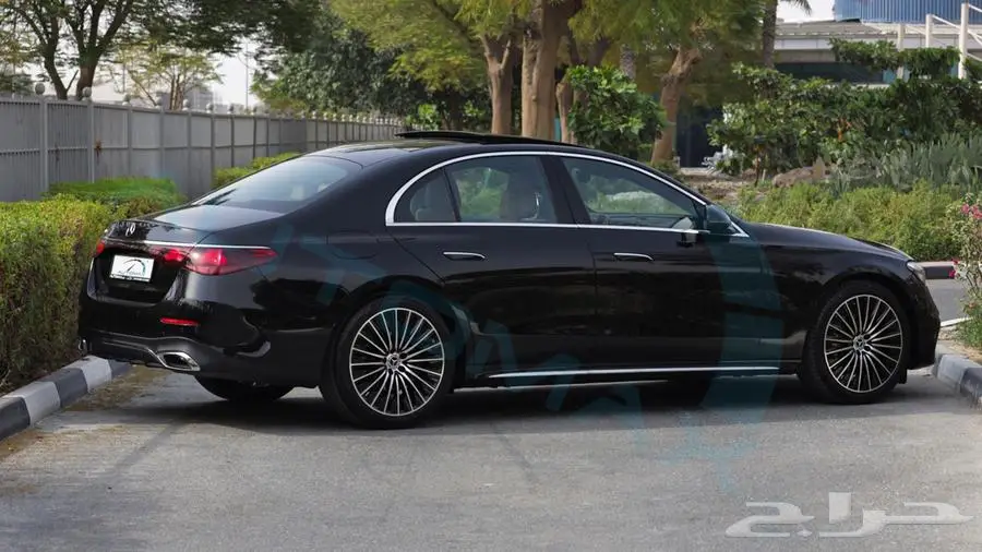 مرسيدس بنز e200 AMG kit خليجي اصفار مع ضمان الوكيل 7