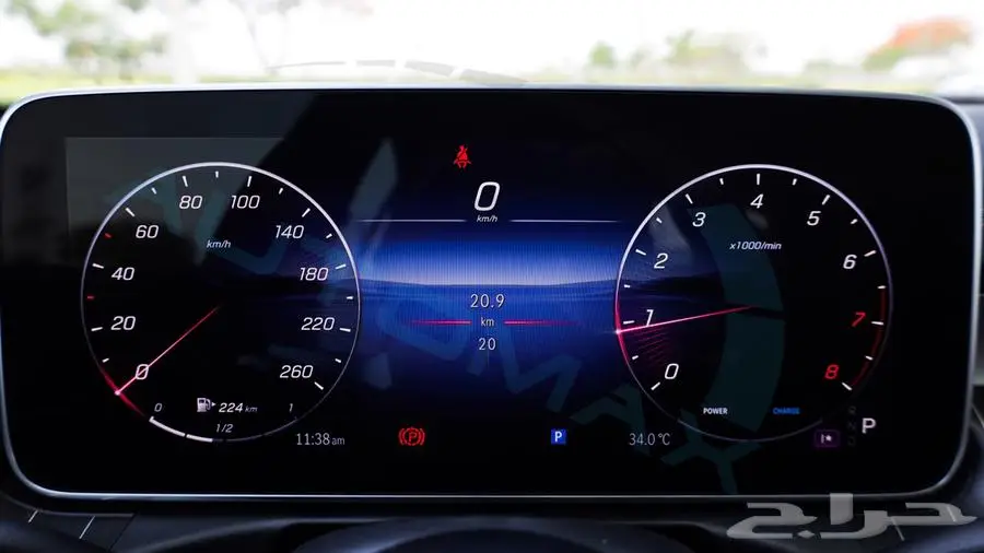 مرسيدس بنز c200 premium 2025 خليجي اصفار مع ضمان الوكيل 13