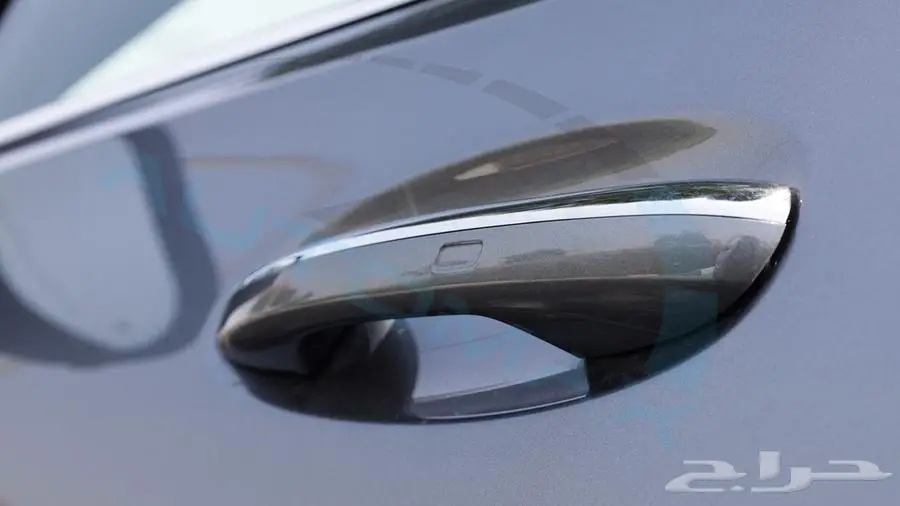 مرسيدس بنز c200 premium 2025 خليجي اصفار مع ضمان الوكيل 28