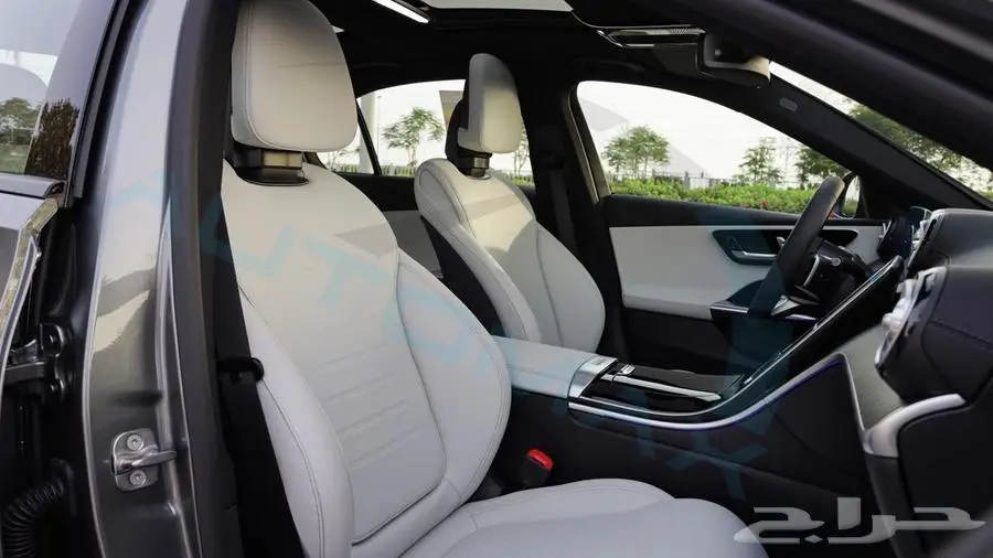 مرسيدس بنز c200 premium 2025 خليجي اصفار مع ضمان الوكيل 21