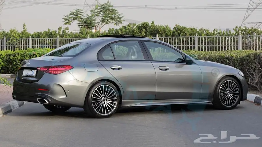 مرسيدس بنز c200 premium 2025 خليجي اصفار مع ضمان الوكيل 6