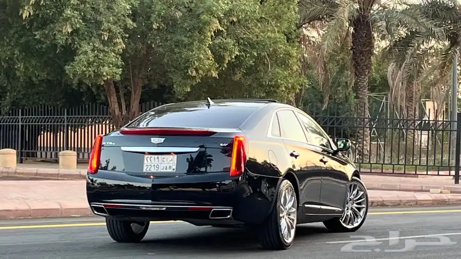 كاديلاك XTS-4 2016 ( Vsport platinum مخزن ) 16