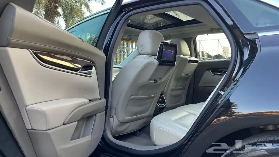 كاديلاك XTS-4 2016 ( Vsport platinum مخزن ) 33