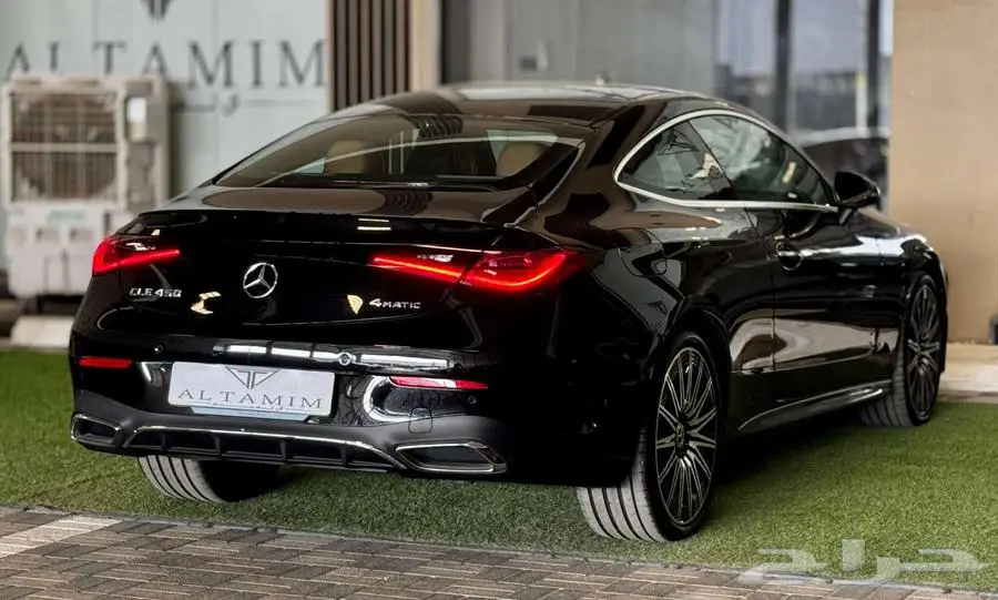 مرسيدس بنز الفئة CLE 450 Coupe موديل 2024 4