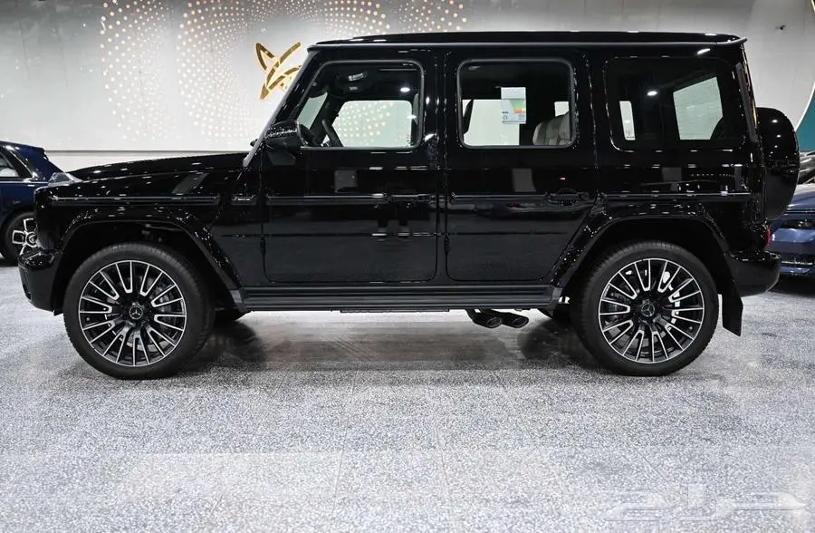 شركة البريمي لسيارات مرسيدس G63 1