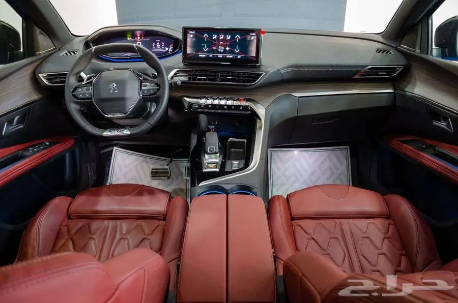 بيجو 3008 GT موديل 2023 6