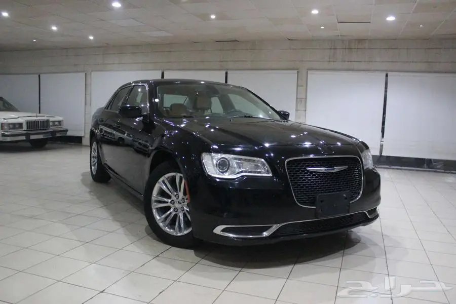كرايسلر 2019-300 اسود بطاقة جمركية بوية بلدها 9