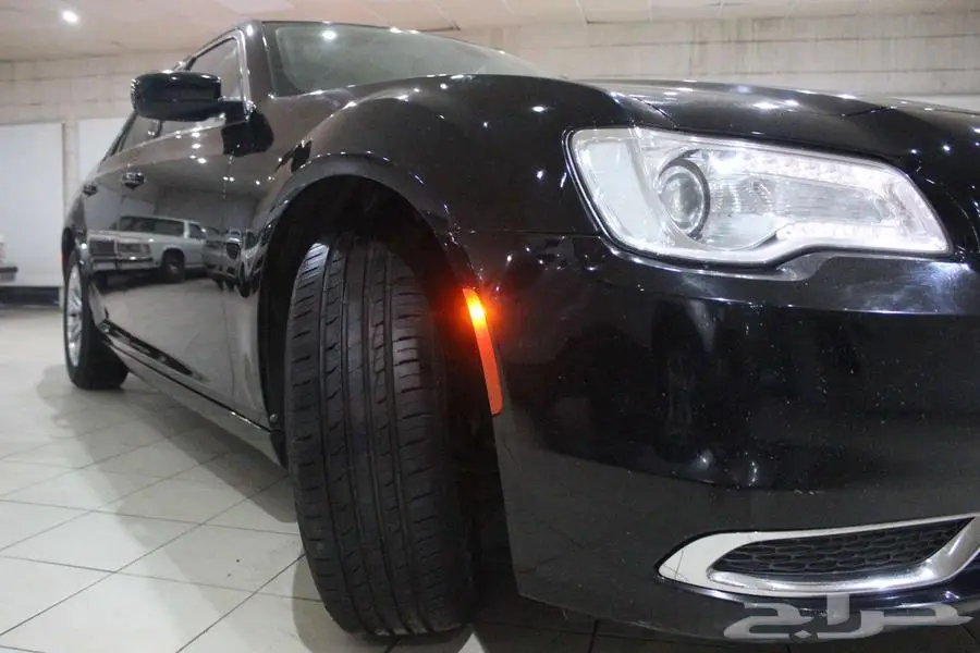 كرايسلر 2019-300 اسود بطاقة جمركية بوية بلدها 22