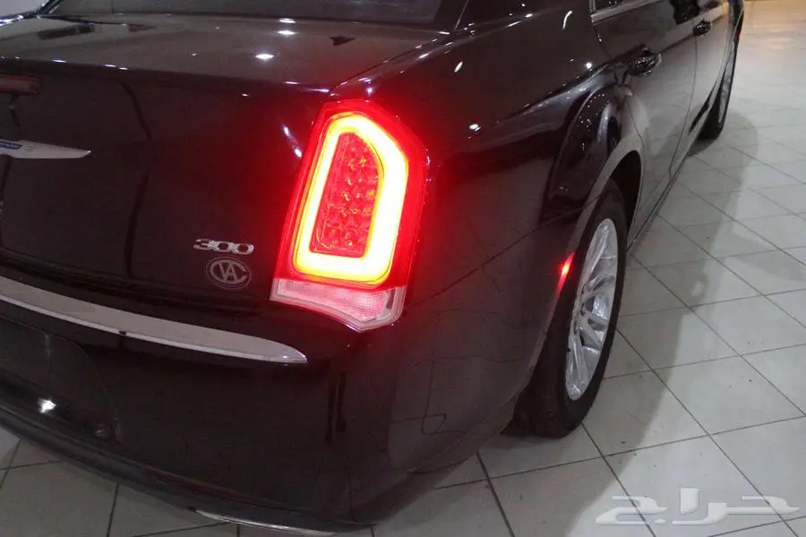 كرايسلر 2019-300 اسود بطاقة جمركية بوية بلدها 27