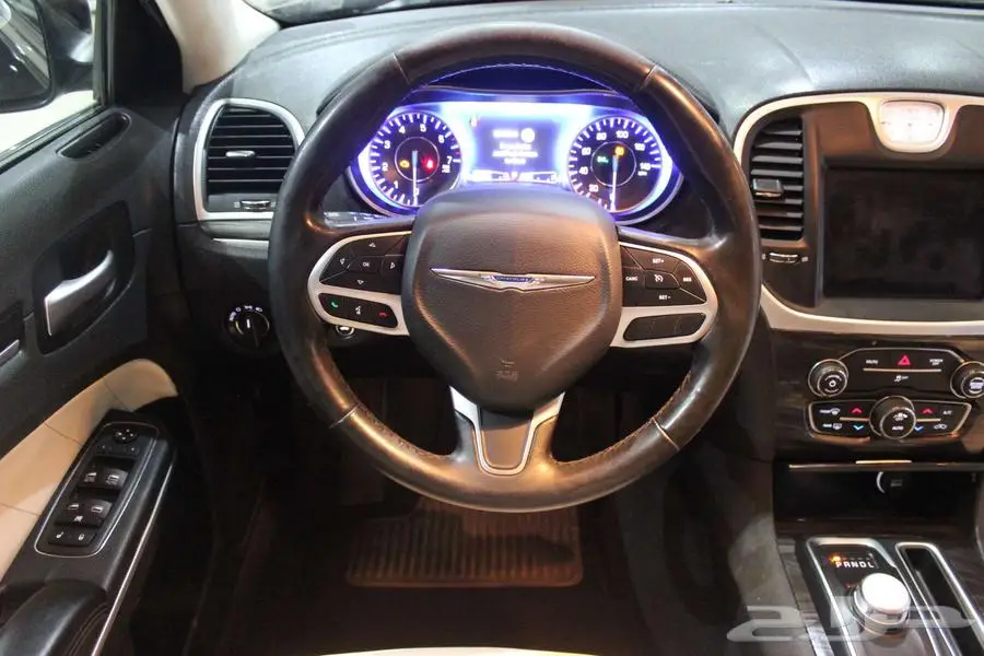 كرايسلر 2019-300 اسود بطاقة جمركية بوية بلدها 56