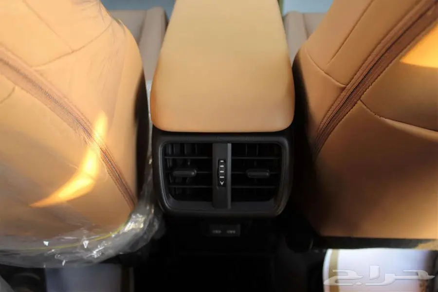 لكزس - UX300 Ch هايبرد - 2025 - خليجي - فل كامل 4