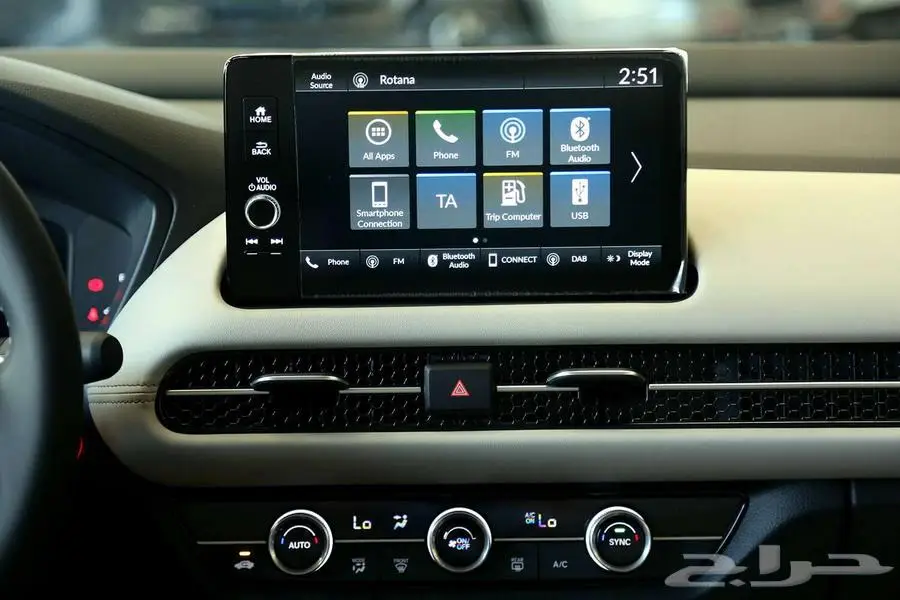 هوندا ZR-V LX 2024 من صالح للسيارات تألق بالتقنية والأداء 7