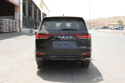 لكزس 2025 LX 600 F SPORT اسود داخل احمر كاش فقط 6