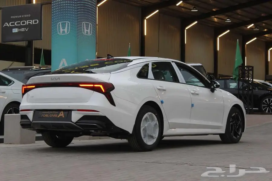 كيا K5 نص فل 2025 GLS حطمنا الاسعار اقل سعر بالسوق 5