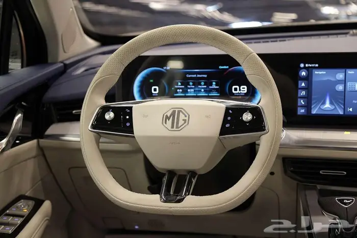 اختبر فخامة القيادة مع ام جي ويل كمفورت 2024 11