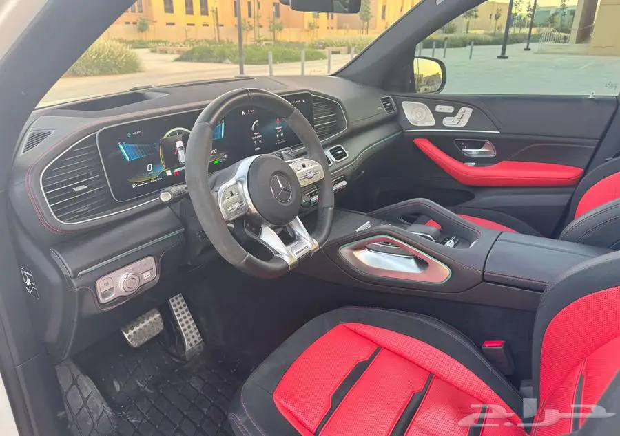 مرسيدس GLE53 AMG 2021 - مواصفات خاصة ممشى قليل 9