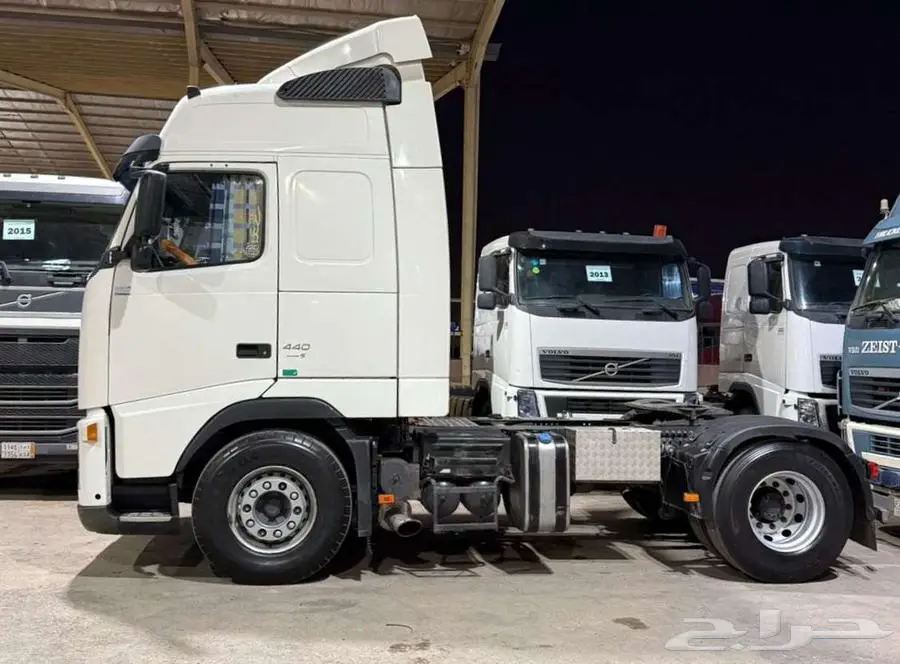 Volvo fh440 اخو البطاقه الجمركيه 1