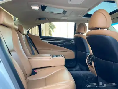 لكزس LS600HL هايبرد عداد 61الف فقط 28