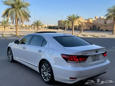 لكزس LS600HL هايبرد عداد 61الف فقط 14