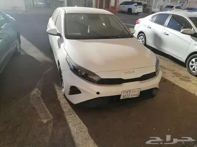 كيا سيراتو 2024 ابيض ماشي 3000 كم 9