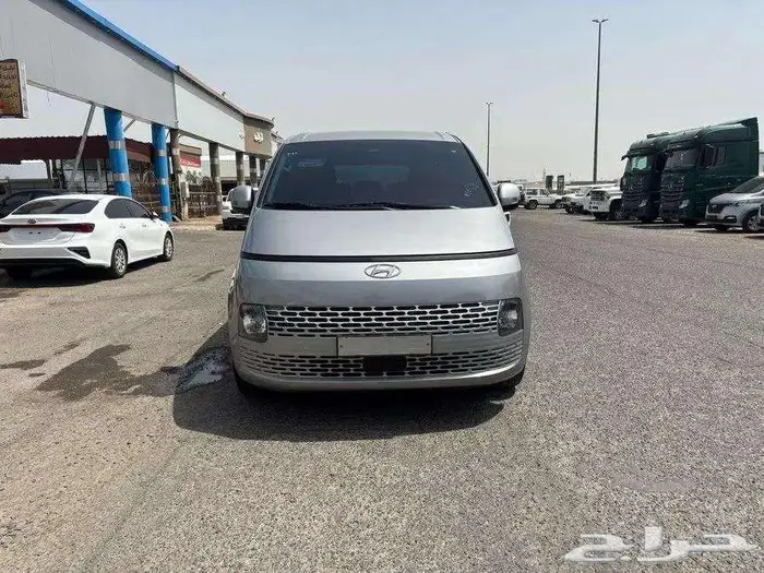 (( تم البيع )) ستاريا ديزل 2023 بطاقة جمركية استيراد كوريا 8