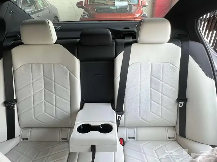BMW 520 2025 ( بدون ما تحتار .. لدينا اقل الاسعار ) 14