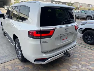 تويوتا لاندكروزر GXR-4 موديل 2023 عداد 73 الف كم 4