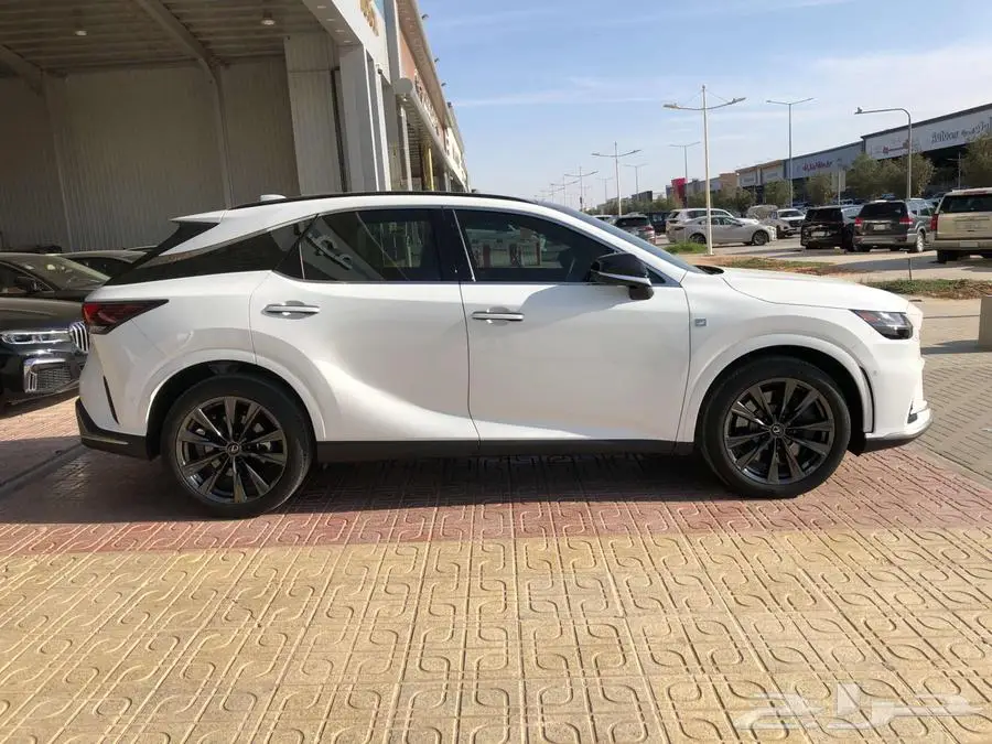 لكزس RX350F SPORT موديل 2024 3