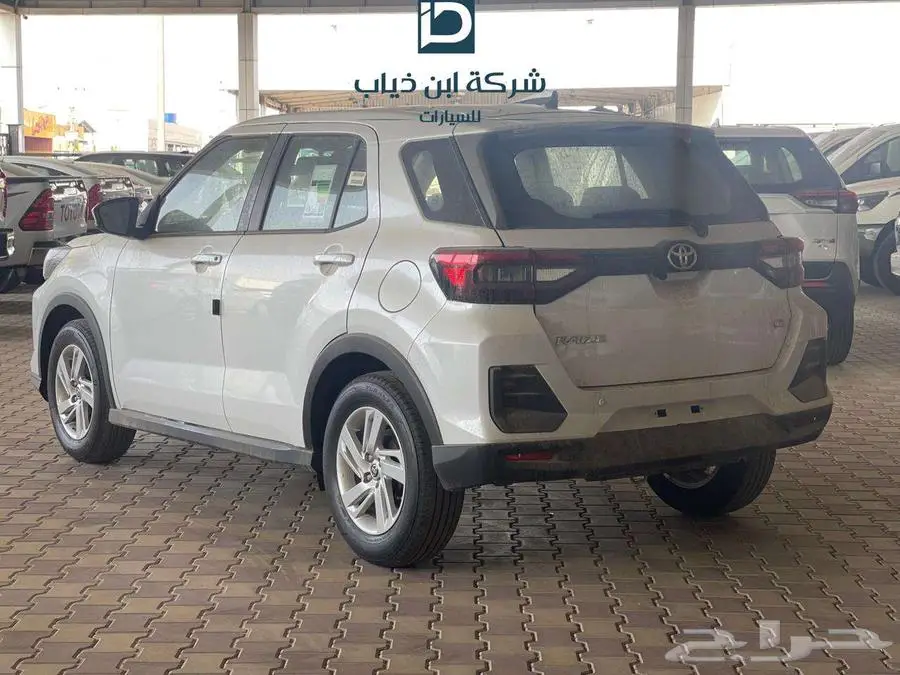 تويوتا رايز 2024ستاندر لدى شركة ابن ذياب 4