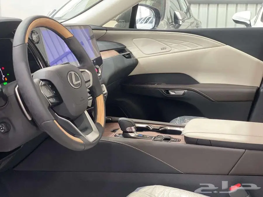 لكزس RX 350 BH فل هايبرد 2024 (سماعات مارك ليفنسون ) 17